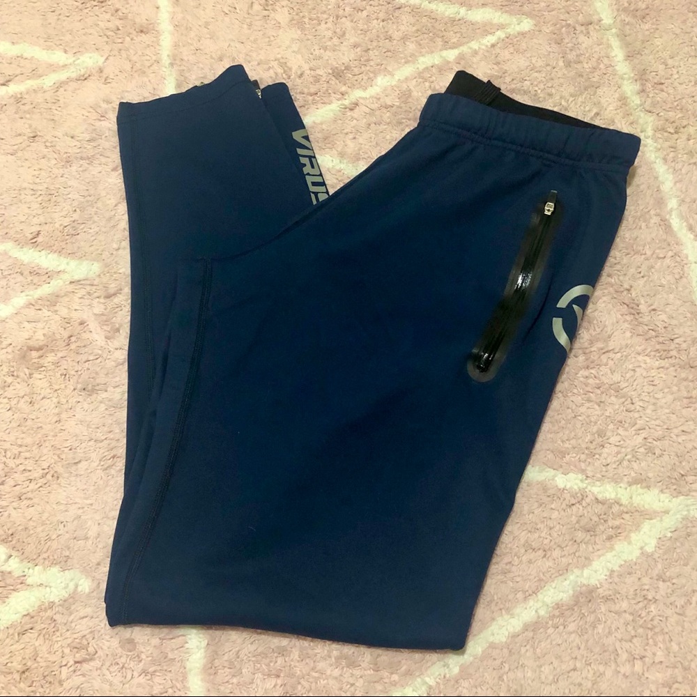 Virus pants